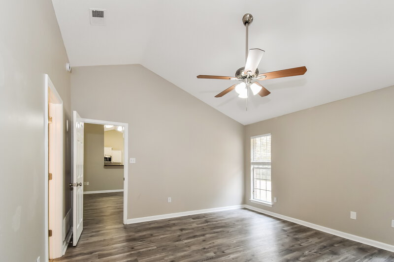 1,835/Mo, 5755 Kuykendall Dr Southaven, MS 38672 Main Bedroom View 2