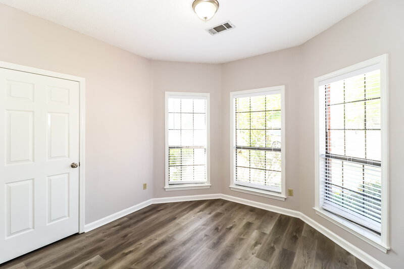 1,760/Mo, 7597 Reese Rd Memphis, TN 38133 Bedroom View