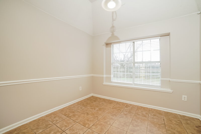 1,640/Mo, 3903 Esperance St Memphis, TN 38135 Dining Room View