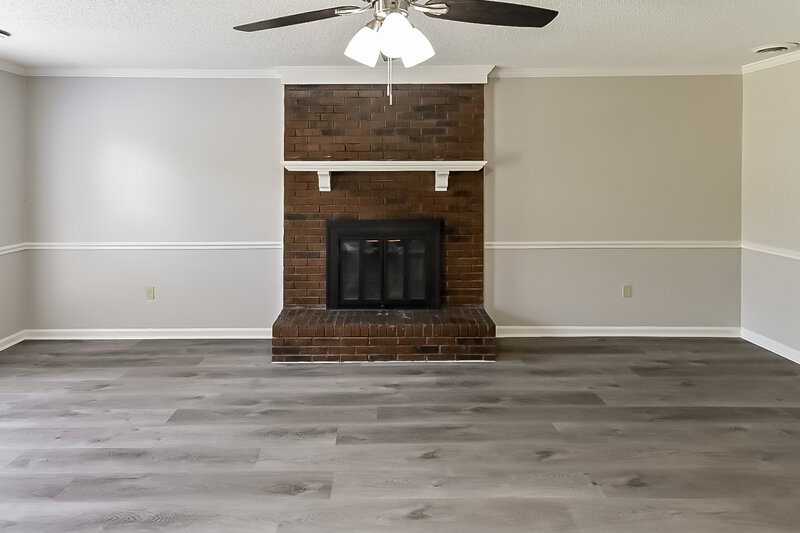 1,770/Mo, 7241 Greenbrook Pkwy Southaven, MS 38671 Living Room View