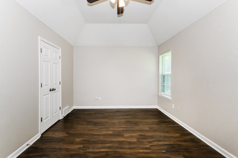 2,790/Mo, 277 Gaslight Cove Hernando, MS 38632 Main Bedroom View
