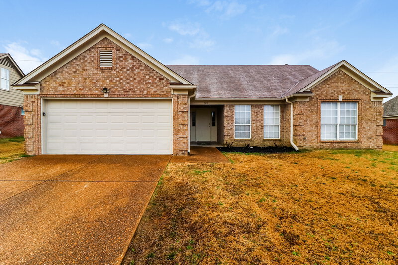 1,900/Mo, 205 Mack Edwards Dr Oakland, TN 38060 External View