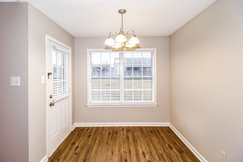 1,900/Mo, 205 Mack Edwards Dr Oakland, TN 38060 Dining Room View