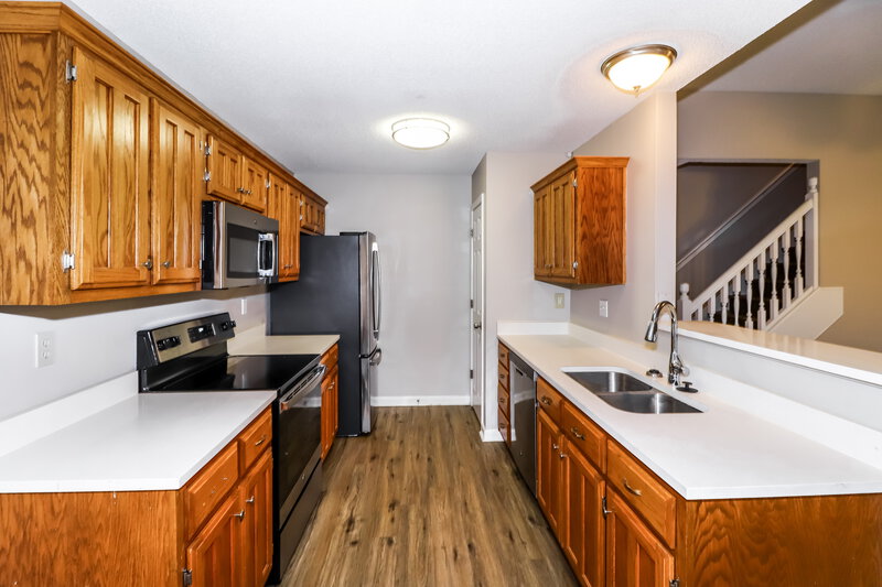 1,900/Mo, 205 Mack Edwards Dr Oakland, TN 38060 Kitchen View