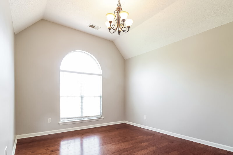 2,125/Mo, 6749 Greyhawk Cove S Olive Branch, MS 38654 Dining Room View