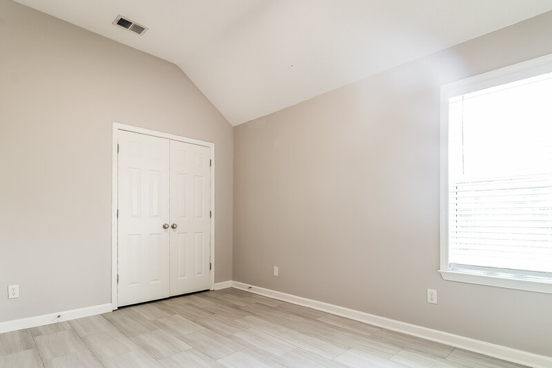 2,125/Mo, 6749 Greyhawk Cove S Olive Branch, MS 38654 Bedroom View