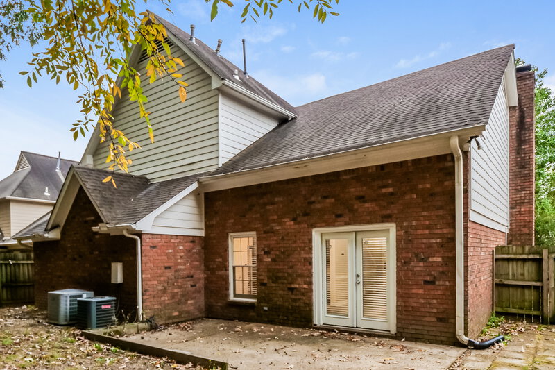 1,620/Mo, 2418 Lake Edge Dr Cordova, TN 38016 Rear View 2