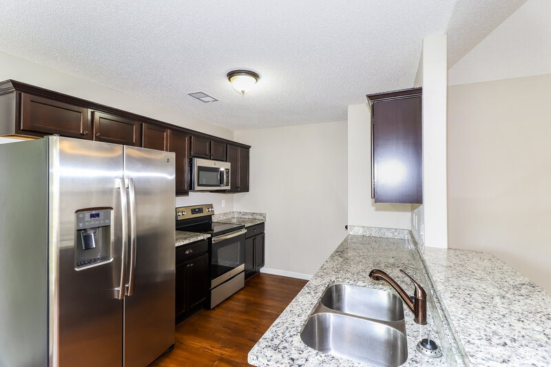 2,150/Mo, 1075 Carib Loop W Cordova, TN 38018 Kitchen View 2