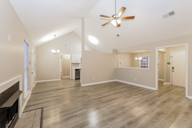 2,640/Mo, 215 Mack Edwards Dr Oakland, TN 38060 Living Room View 3