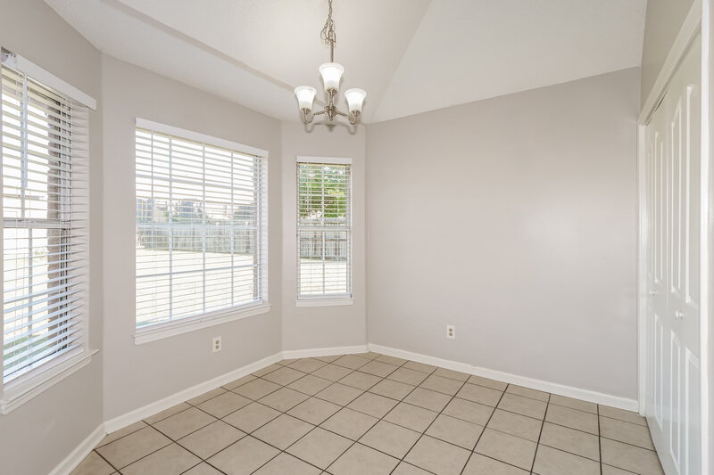 1,765/Mo, 2068 Heather Ridge Southaven, MS 38672 Breakfast Nook View