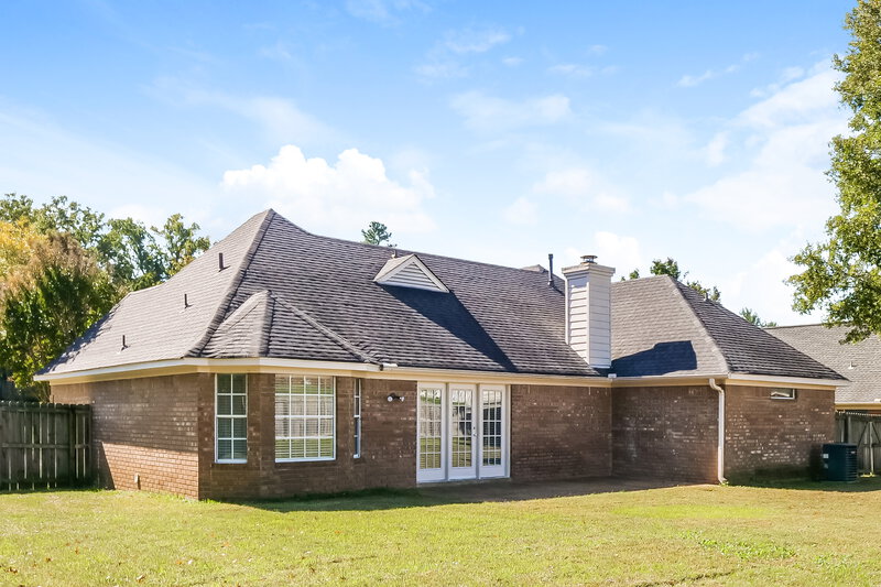 1,765/Mo, 2068 Heather Ridge Southaven, MS 38672 Rear View 2
