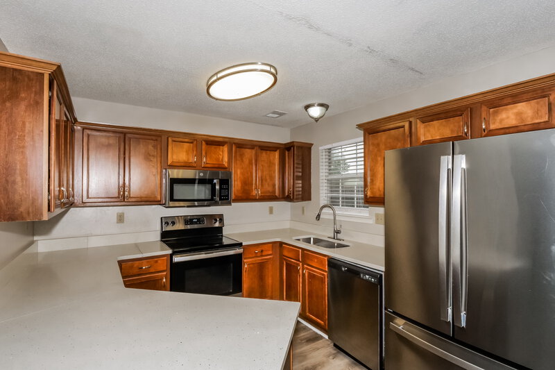 1,800/Mo, 4444 Shadow Ridge Dr Horn Lake, MS 38637 Kitchen View