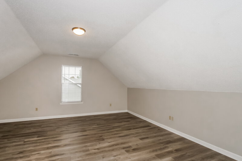 1,800/Mo, 4444 Shadow Ridge Dr Horn Lake, MS 38637 Bedroom View 4