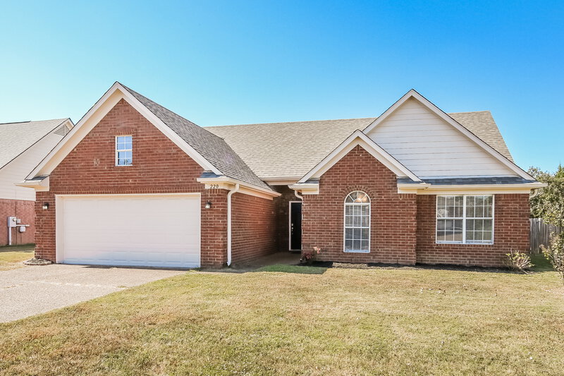 1,685/Mo, 220 Green Valley Dr Oakland, TN 38060 Front View