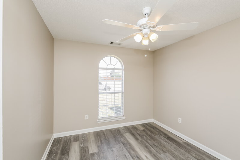 1,685/Mo, 220 Green Valley Dr Oakland, TN 38060 Bedroom View 2