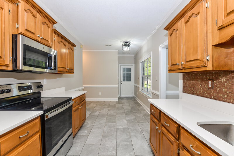 2,280/Mo, 4485 Nicholas Ln Southaven, MS 38672 Kitchen View