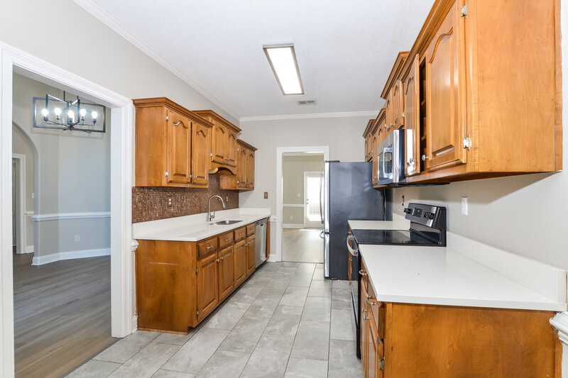 2,280/Mo, 4485 Nicholas Ln Southaven, MS 38672 Kitchen View 2