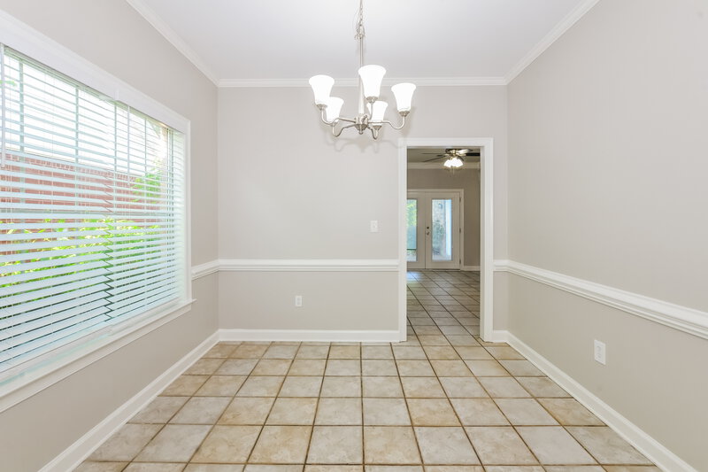 2,120/Mo, 4508 Westminister Cir Southaven, MS 38671 Dining Room View