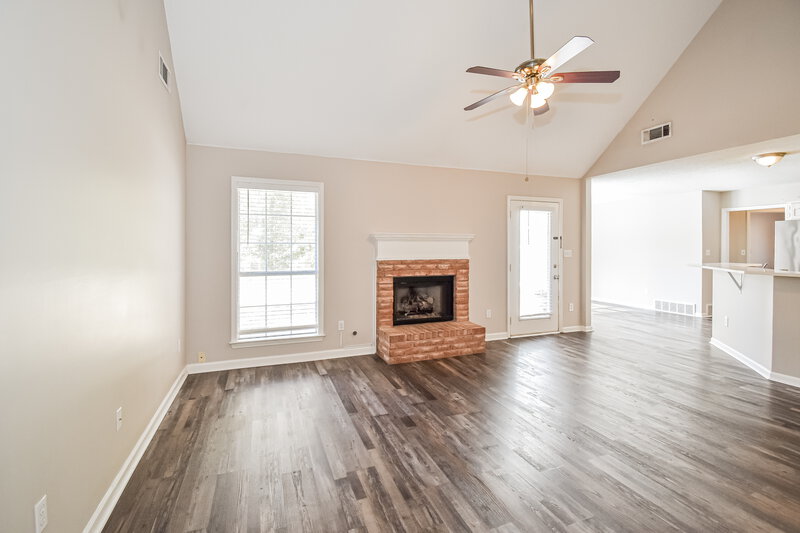 2,025/Mo, 3721 College Bluff Olive Branch, MS 38654 Living Room View