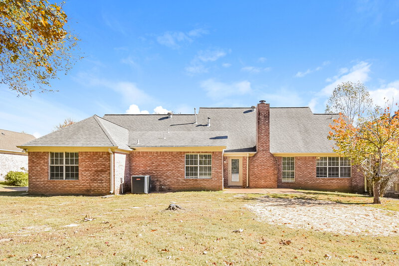 2,025/Mo, 3721 College Bluff Olive Branch, MS 38654 Rear View