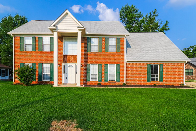 2,140/Mo, 6044 Woodstock Hills Dr Millington, TN 38053 External View