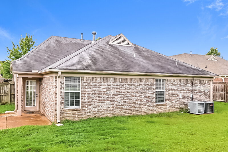2,080/Mo, 356 Vaiden Ridge Dr S Hernando, MS 38632 Rear View