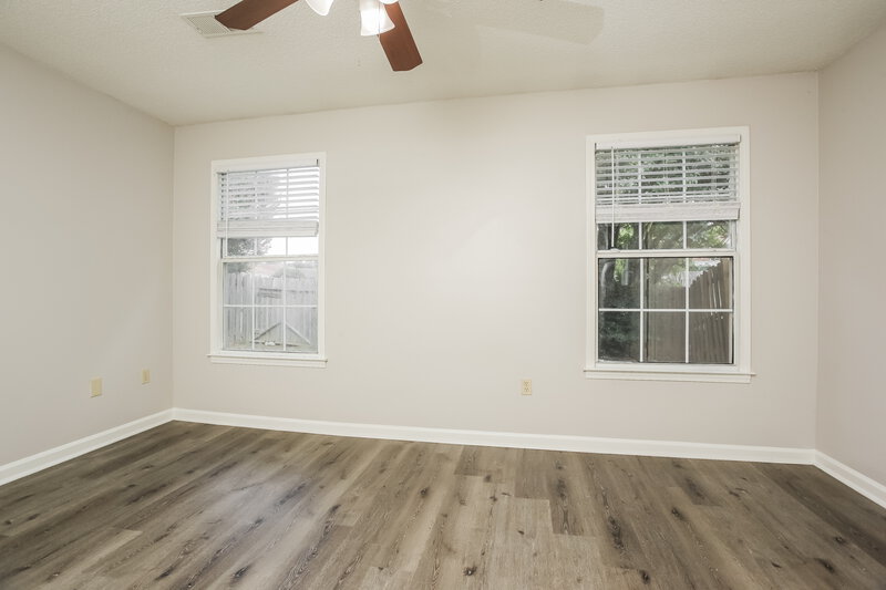 1,640/Mo, 7196 Atterbury Cir W Southaven, MS 38671 Main Bedroom View 2