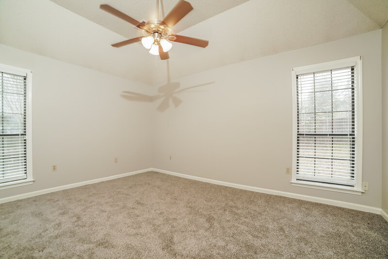 1,760/Mo, 8672 Debbie Kay Ln Memphis, TN 38018 Main Bedroom View