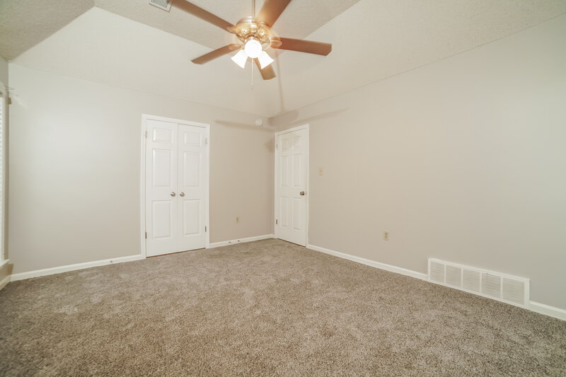 1,760/Mo, 8672 Debbie Kay Ln Memphis, TN 38018 Main Bedroom View 2