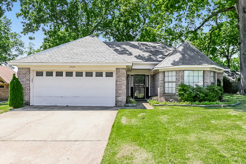 2,800/Mo, 7329 Fox Run Cove Olive Branch, MS 38654 External View