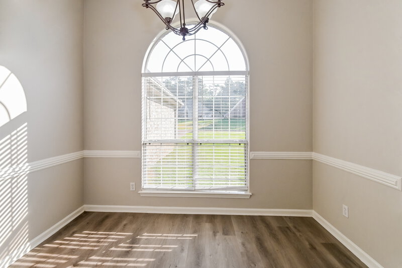2,010/Mo, 157 Pebble Creek Cove E Hernando, MS 38632 Dining Room View