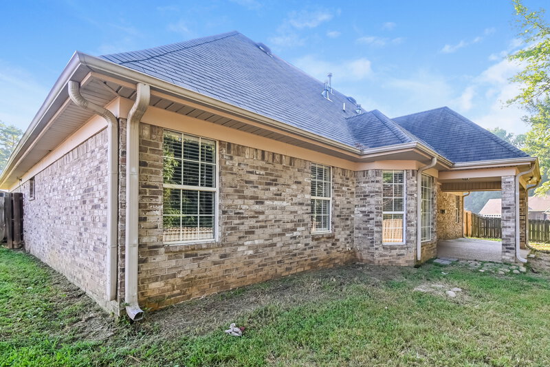 2,010/Mo, 157 Pebble Creek Cove E Hernando, MS 38632 Rear View