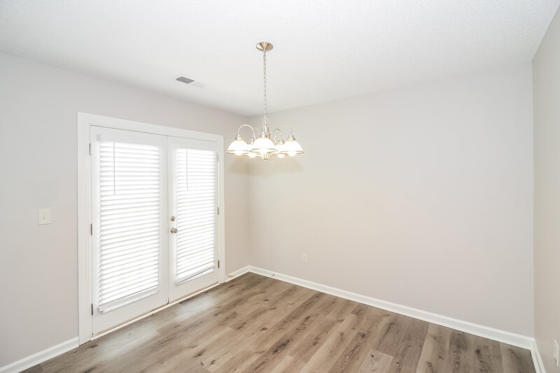 2,300/Mo, 9961 Fox Run Dr Olive Branch, MS 38654 Dining Room View