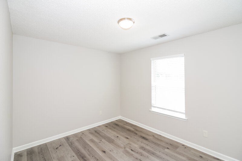 2,300/Mo, 9961 Fox Run Dr Olive Branch, MS 38654 Bedroom View 2