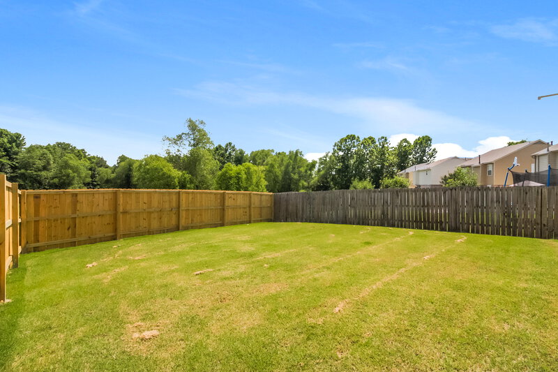 2,300/Mo, 9961 Fox Run Dr Olive Branch, MS 38654 Rear View