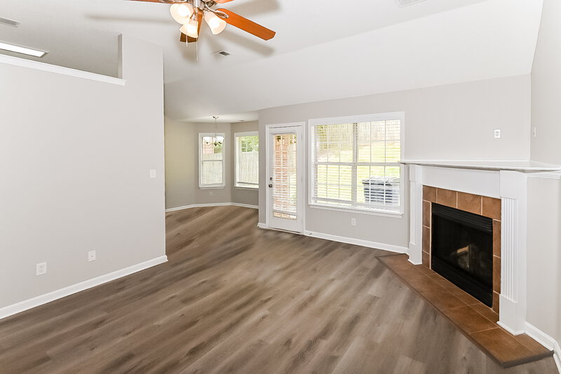 2,590/Mo, 7087 Maple Grove Rd Olive Branch, MS 38654 Living Room View