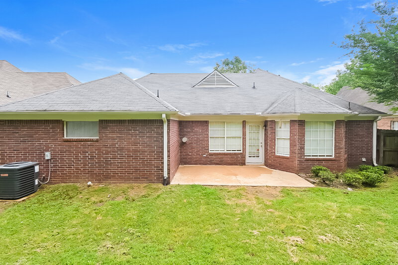 2,590/Mo, 7087 Maple Grove Rd Olive Branch, MS 38654 Rear View