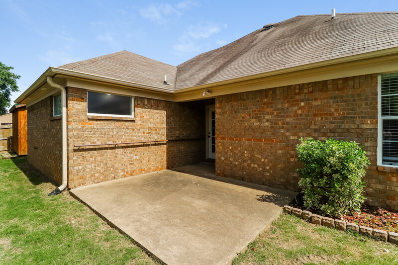 1,835/Mo, 105 Clay Hills Dr Oakland, TN 38060 Rear View 2