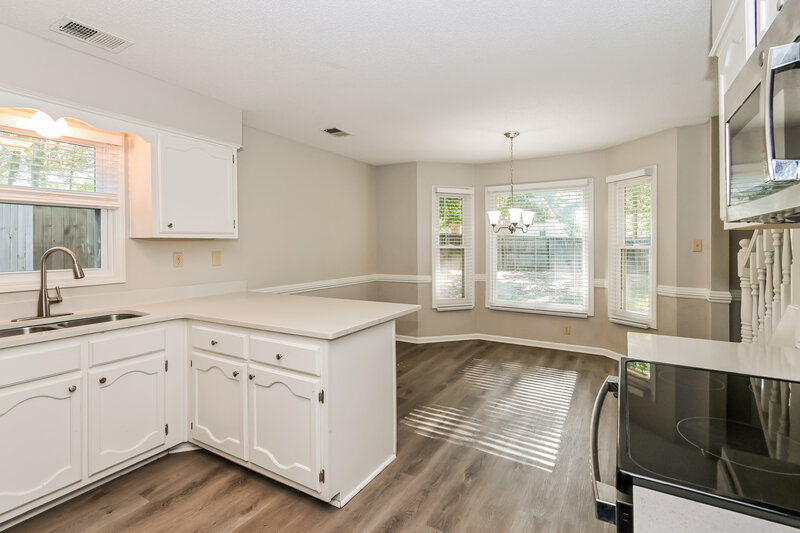 2,565/Mo, 7653 Dexter Run Cir Cordova, TN 38016 Kitchen View