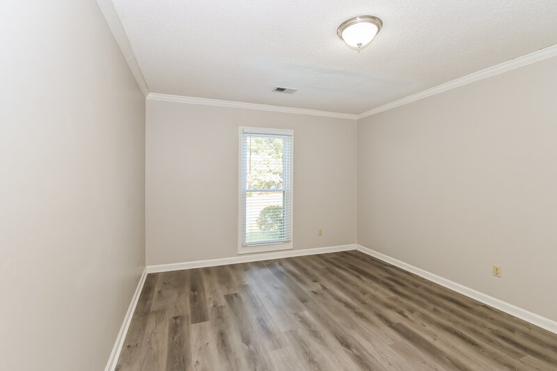 2,565/Mo, 7653 Dexter Run Cir Cordova, TN 38016 Bedroom View 3