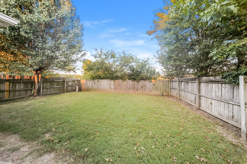 2,410/Mo, 7621 Davis Pkwy Southaven, MS 38671 Rear View 2