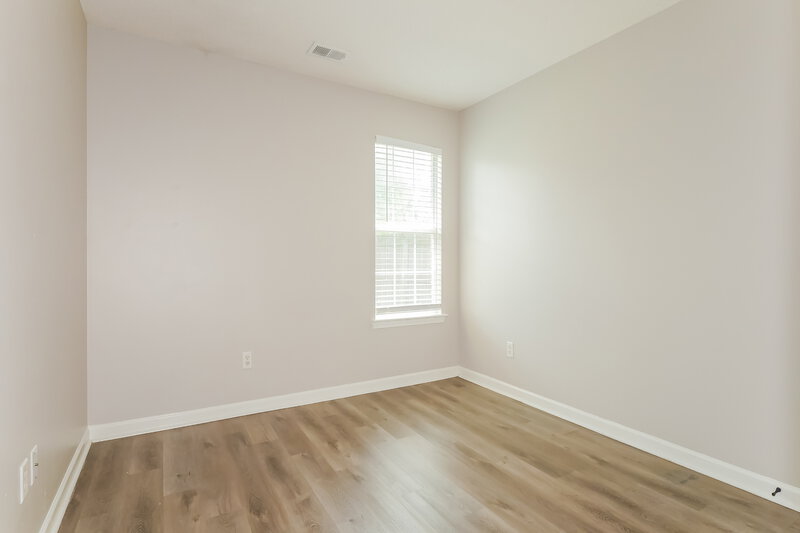 2,365/Mo, 5520 Amanda Belle Southaven, MS 38672 Bedroom View 3