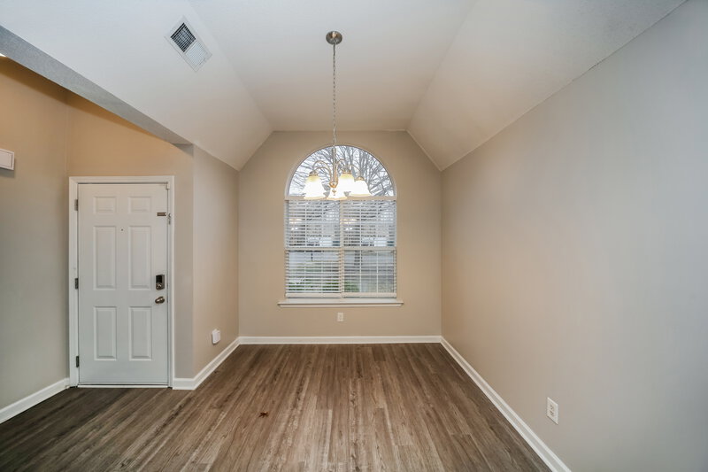 1,910/Mo, 965 Parham Dr Southaven, MS 38671 Dining Room View