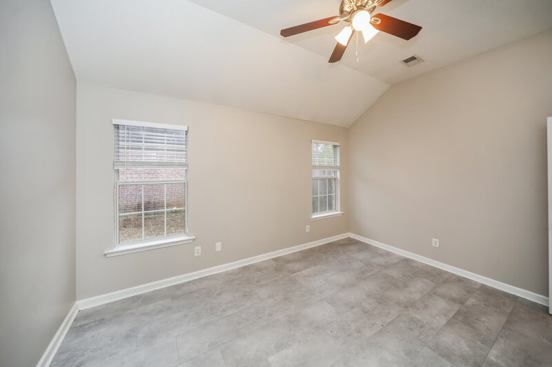 1,910/Mo, 965 Parham Dr Southaven, MS 38671 Main Bedroom View