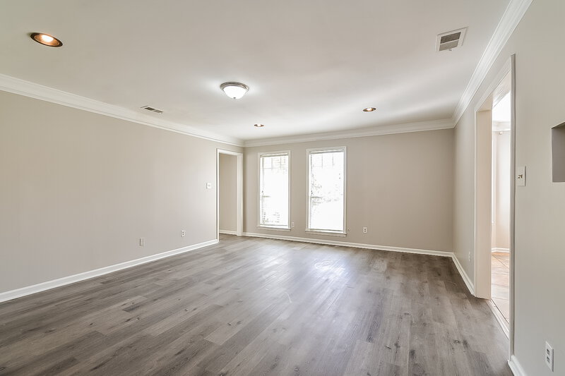 2,285/Mo, 4621 Jessica Dr Southaven, MS 38671 Living Room View 2