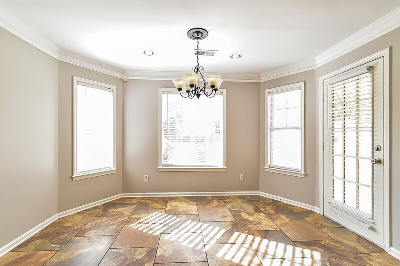 2,285/Mo, 4621 Jessica Dr Southaven, MS 38671 Breakfast Nook View