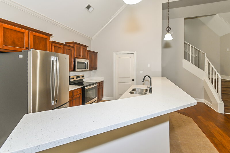 2,000/Mo, 1374 Lake Front Dr E Hernando, MS 38632 Kitchen View