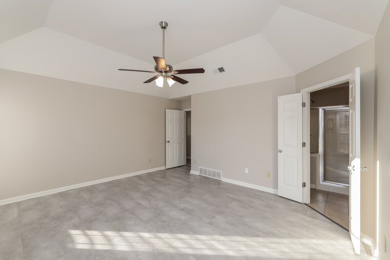 2,340/Mo, 120 Brookwood Cir Oakland, TN 38060 Main Bedroom View 2
