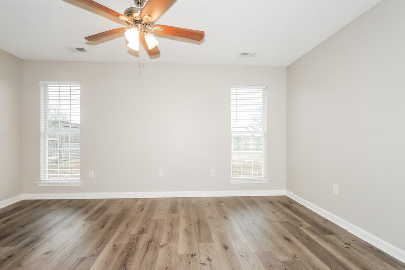 1,715/Mo, 1801 Cherry Creek Dr Southaven, MS 38671 Main Bedroom View 2