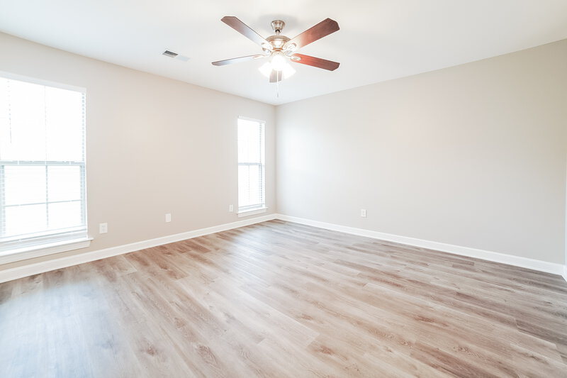 1,815/Mo, 8152 Park Pike Dr Southaven, MS 38671 Main Bedroom View